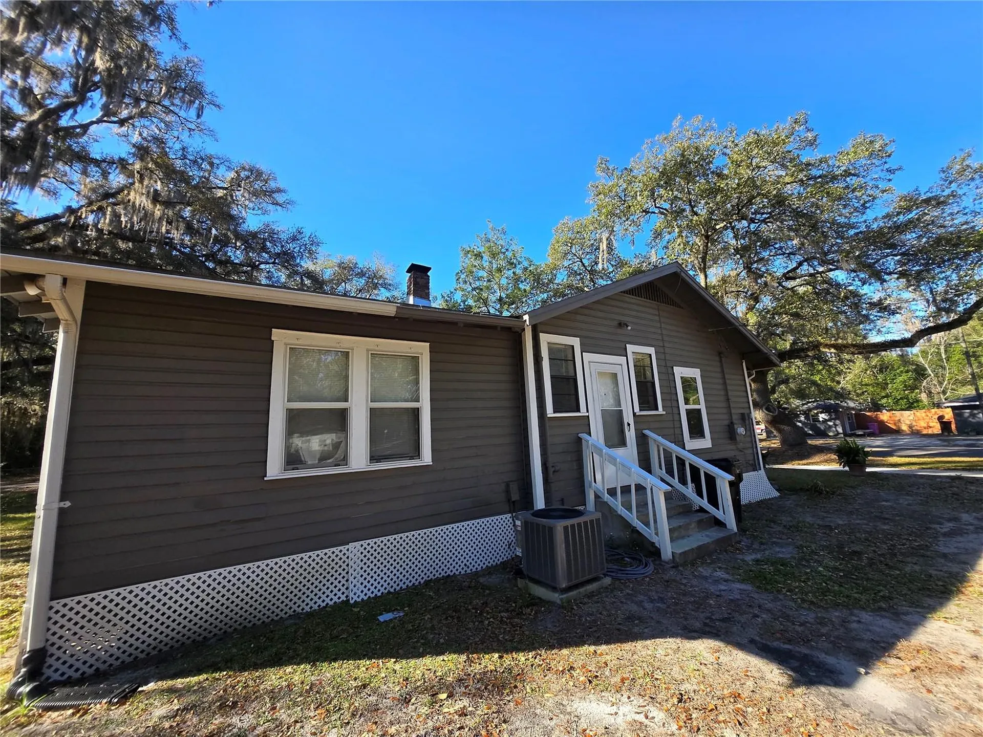 107 NE 15th Street Gainesville FL 32641