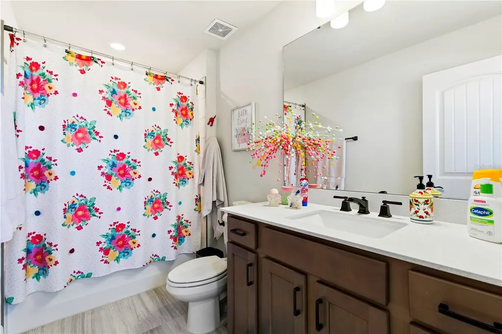 10246 Park Estates Avenue Orlando FL 32836