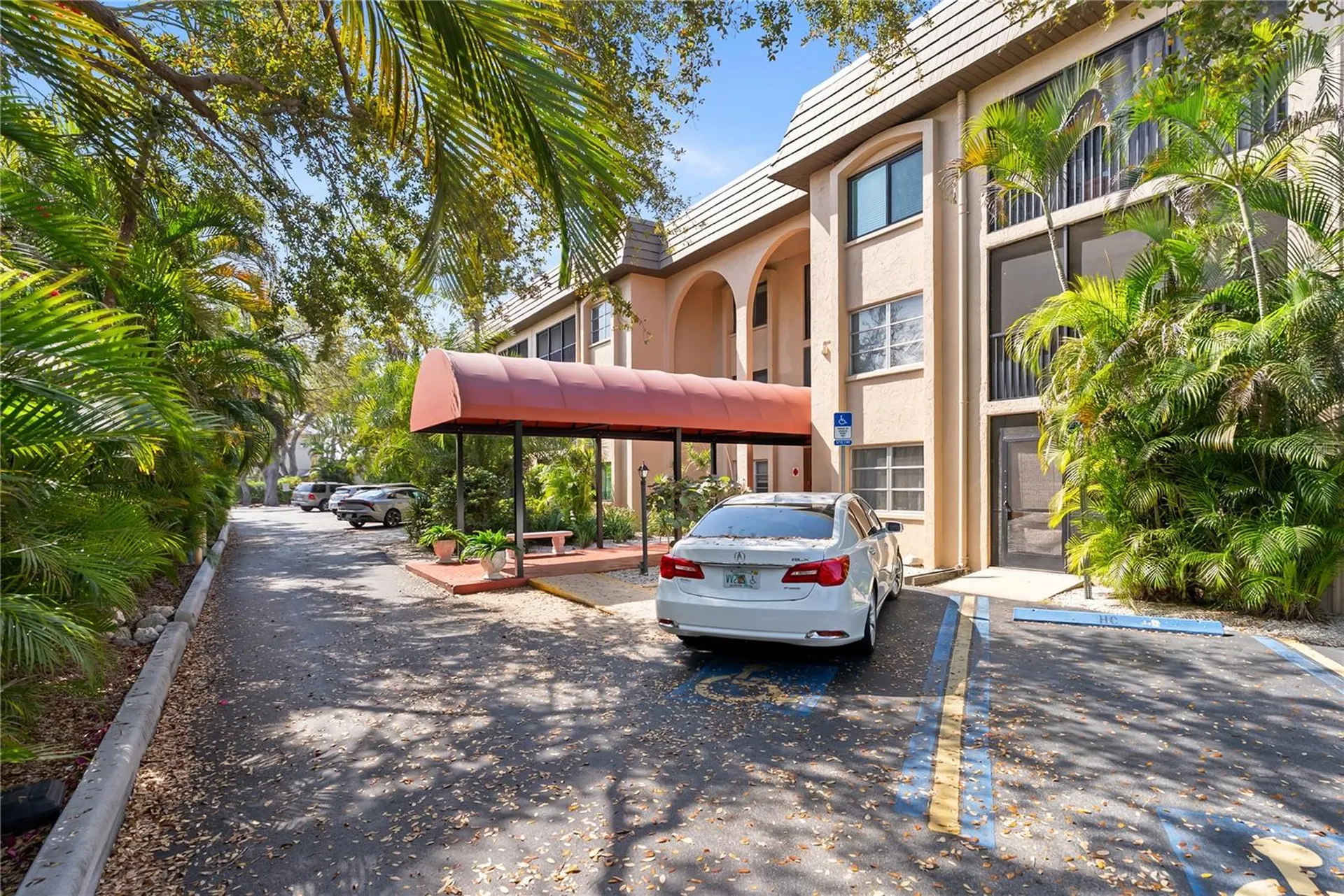 3700 S Osprey Avenue Sarasota FL 34239