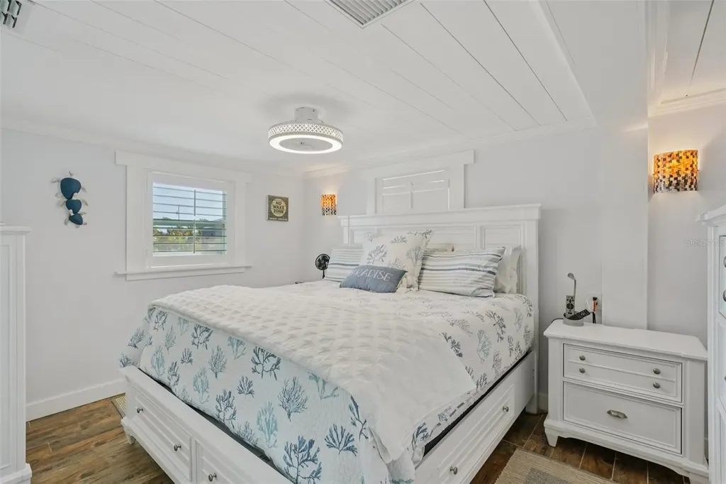 13700 Leslie Drive Hudson FL 34667