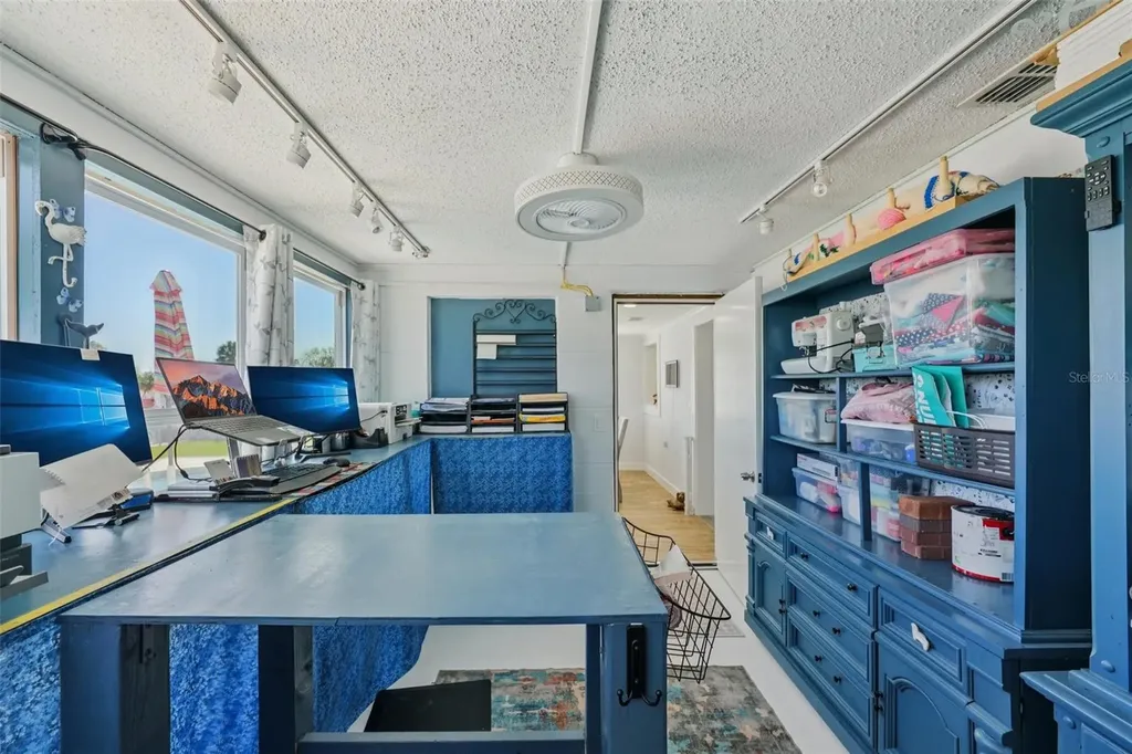13700 Leslie Drive Hudson FL 34667