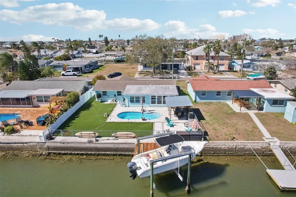 13700 Leslie Drive Hudson FL 34667