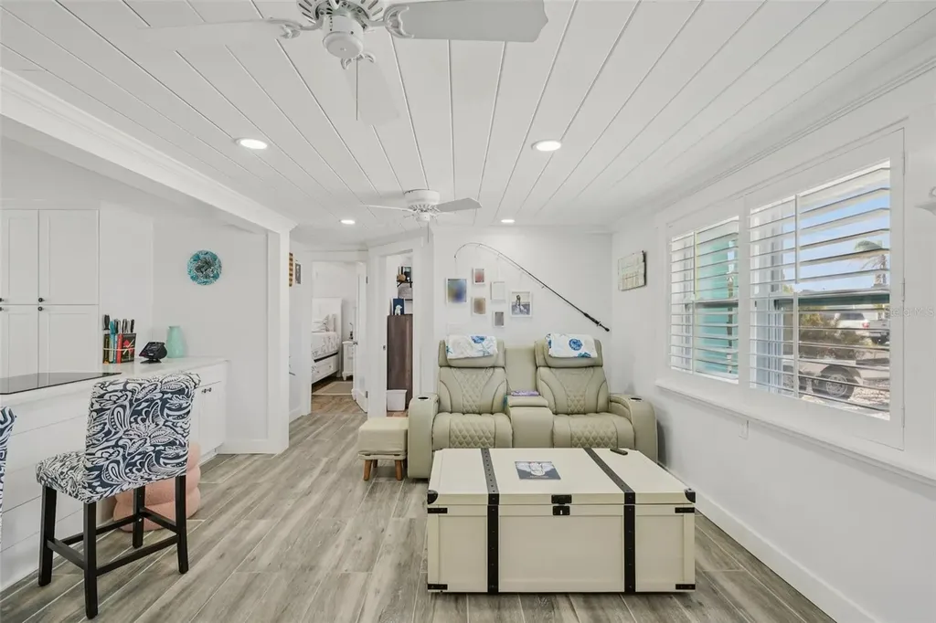 13700 Leslie Drive Hudson FL 34667