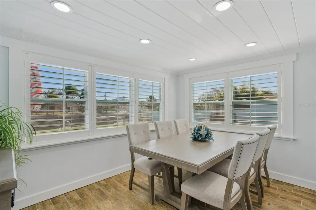 13700 Leslie Drive Hudson FL 34667