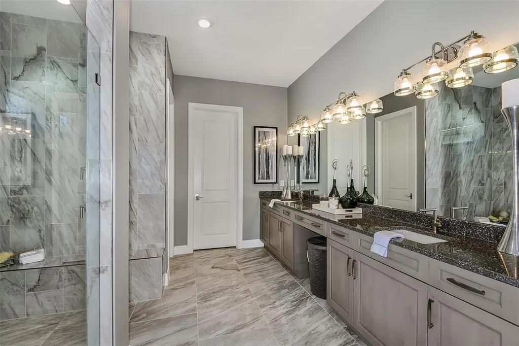 5066 Simons Court Lakewood Ranch FL 34211