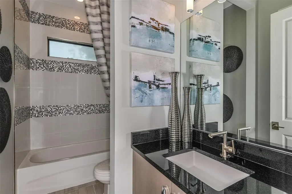 5066 Simons Court Lakewood Ranch FL 34211
