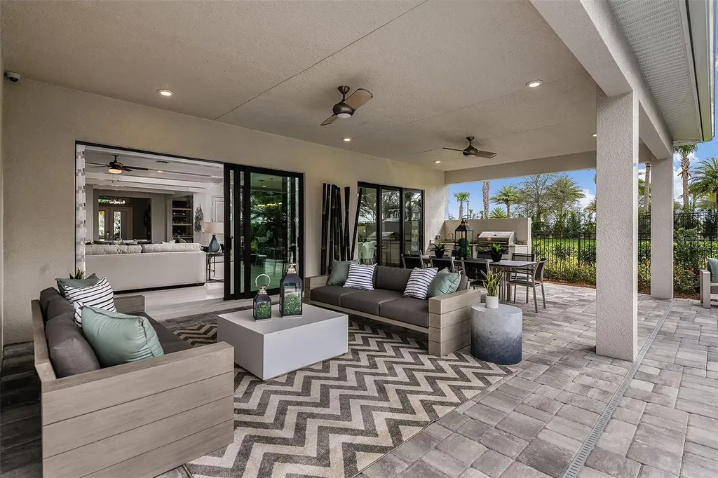 5066 Simons Court Lakewood Ranch FL 34211
