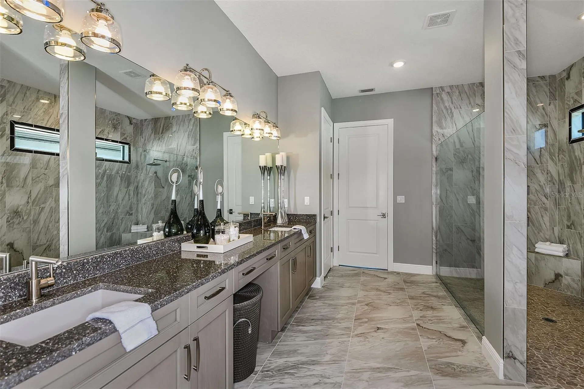 5066 Simons Court Lakewood Ranch FL 34211