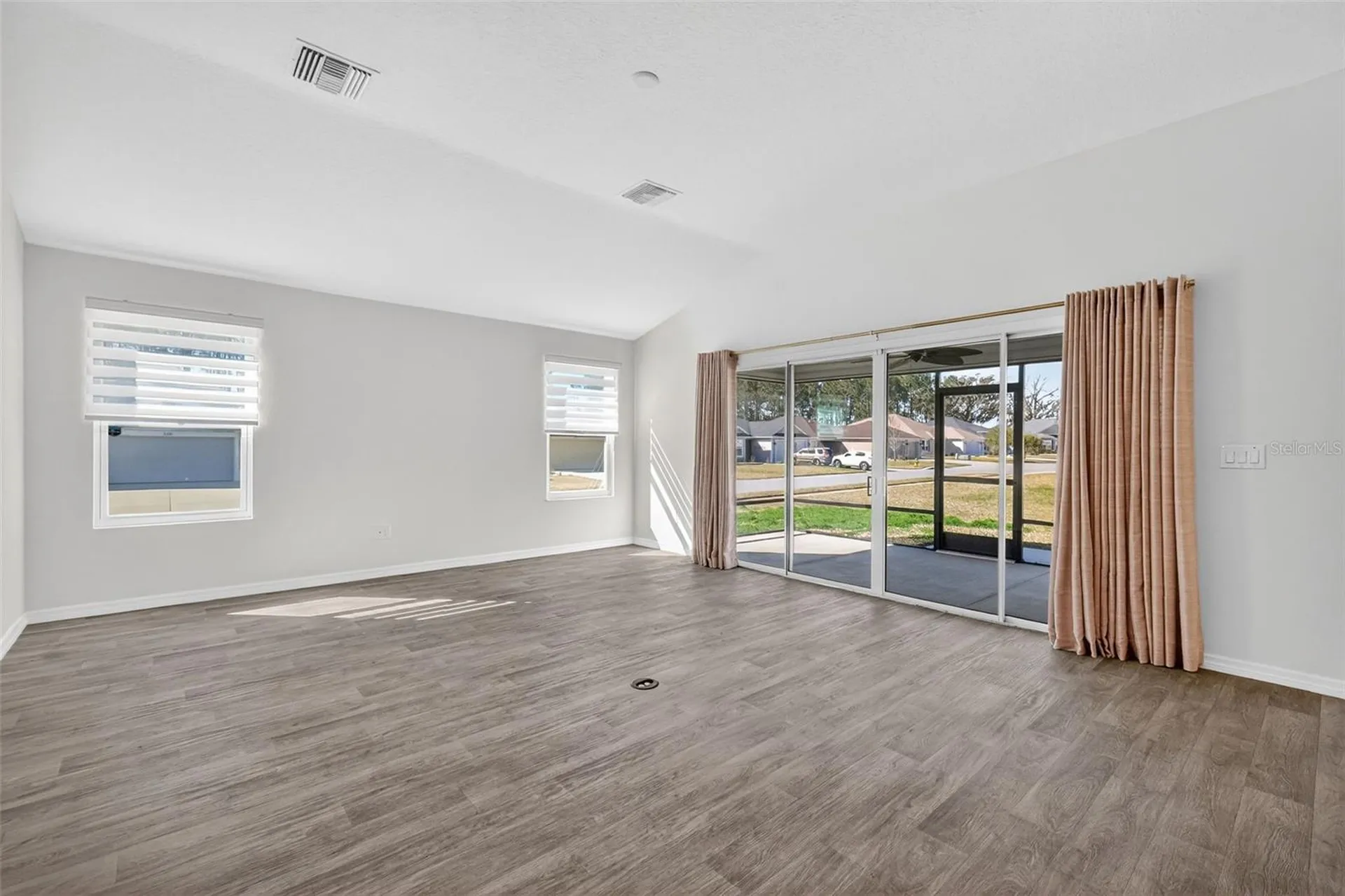 11380 Soutar Avenue Oxford FL 34484