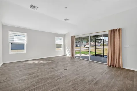 11380 Soutar Avenue Oxford FL 34484