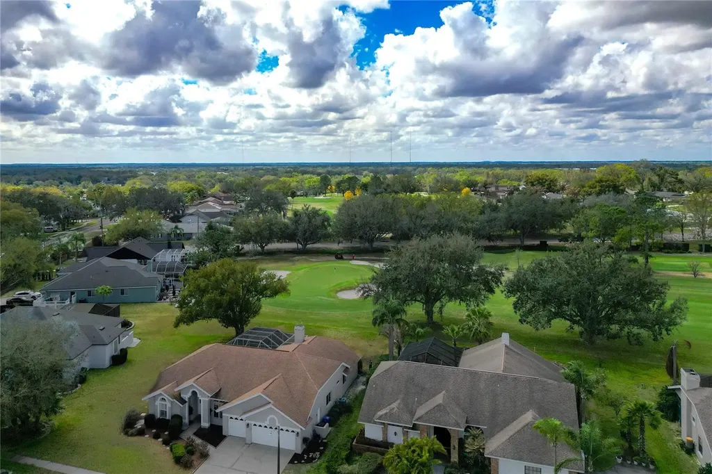 2319 Sunview Avenue Valrico FL 33596