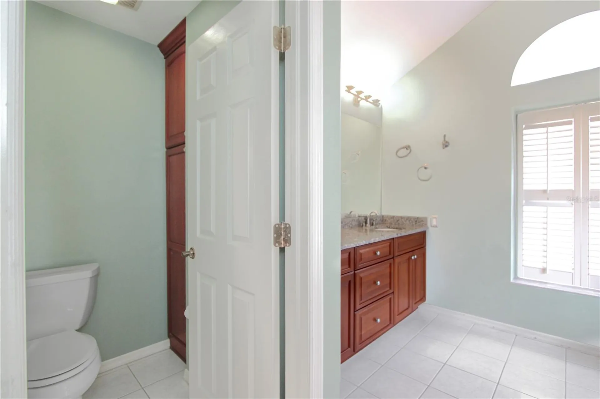2319 Sunview Avenue Valrico FL 33596