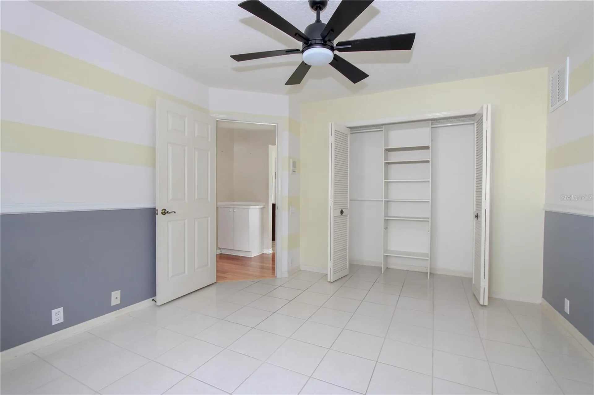 2319 Sunview Avenue Valrico FL 33596
