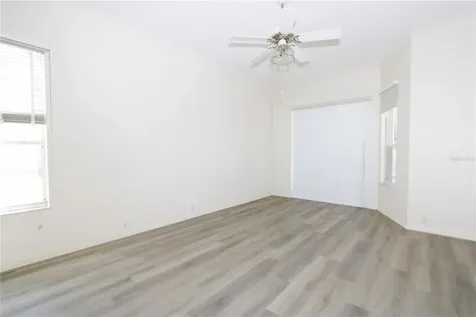 2319 Sunview Avenue Valrico FL 33596