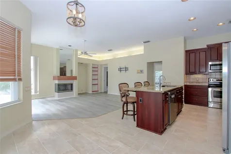2319 Sunview Avenue Valrico FL 33596