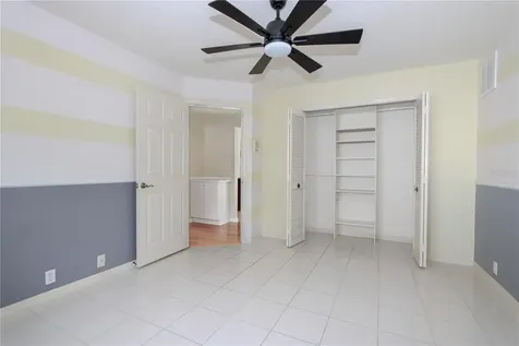 2319 Sunview Avenue Valrico FL 33596