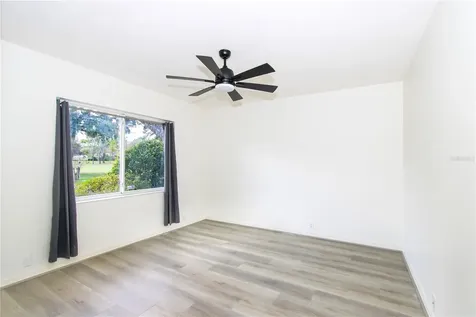 2319 Sunview Avenue Valrico FL 33596