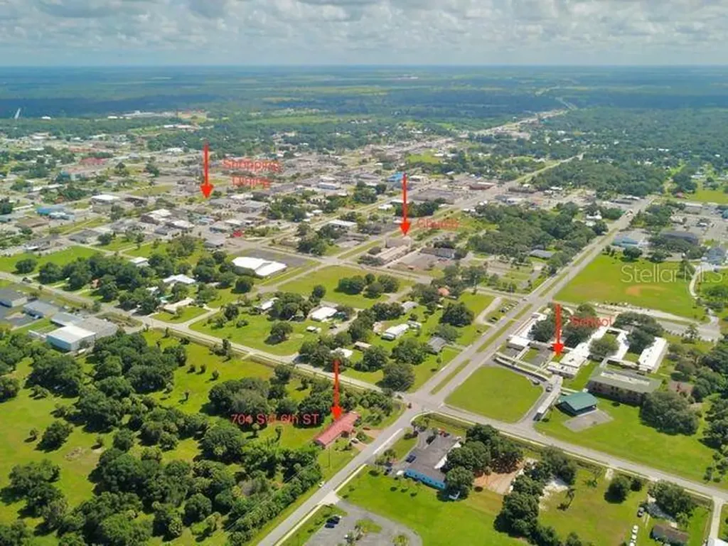 704 SW 6th Street Okeechobee FL 34974