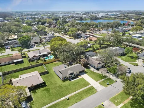 1634 Wind Willow Road Belle Isle FL 32809