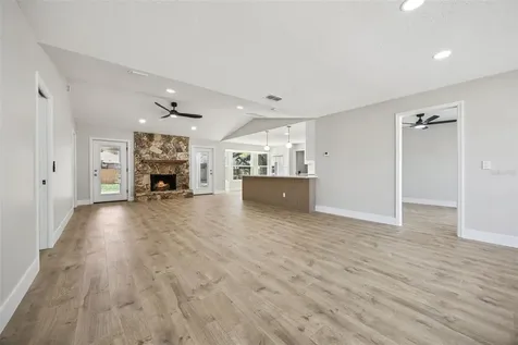 1634 Wind Willow Road Belle Isle FL 32809