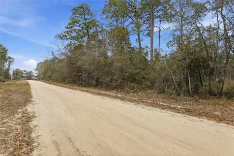 Sharon Street Interlachen FL 32148