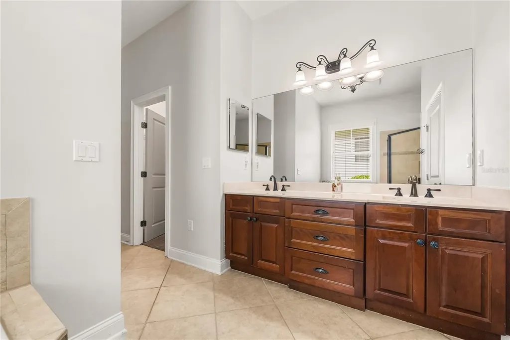 11067 NW 18th Road Gainesville FL 32606