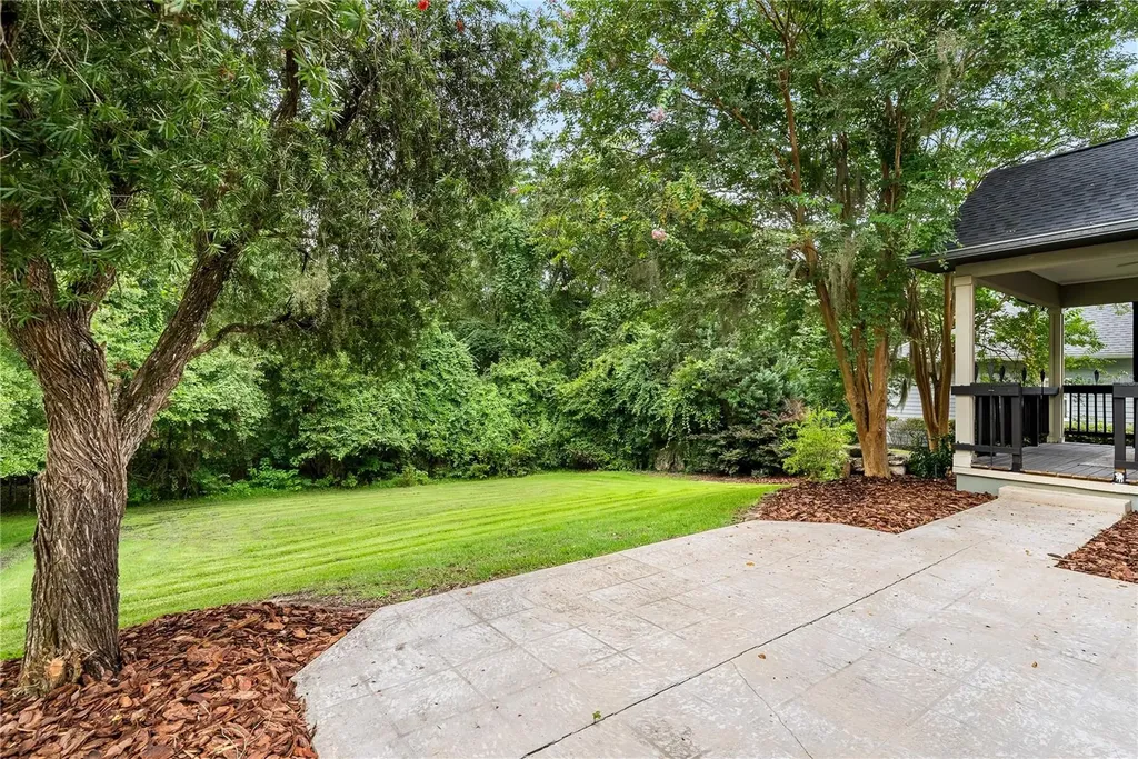 11067 NW 18th Road Gainesville FL 32606
