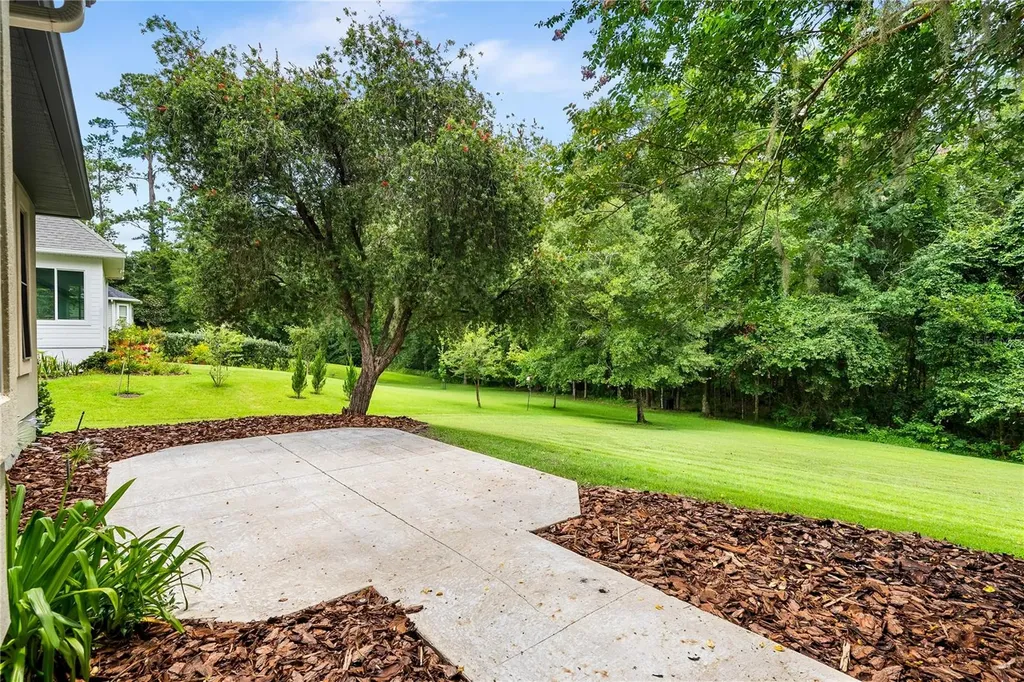 11067 NW 18th Road Gainesville FL 32606