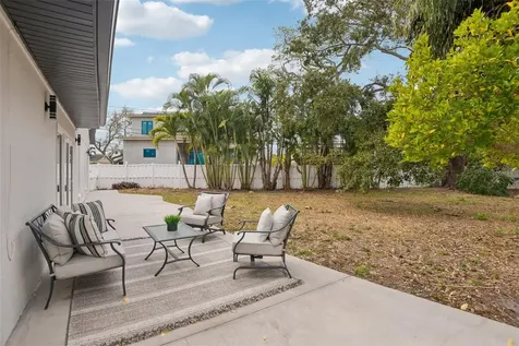 850 Rafael Boulevard NE St Petersburg FL 33704