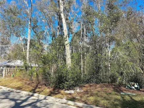 1710 NW 17th Lane Gainesville FL 32605