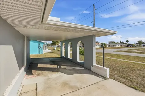 1621 Sheehan Boulevard Port Charlotte FL 33952