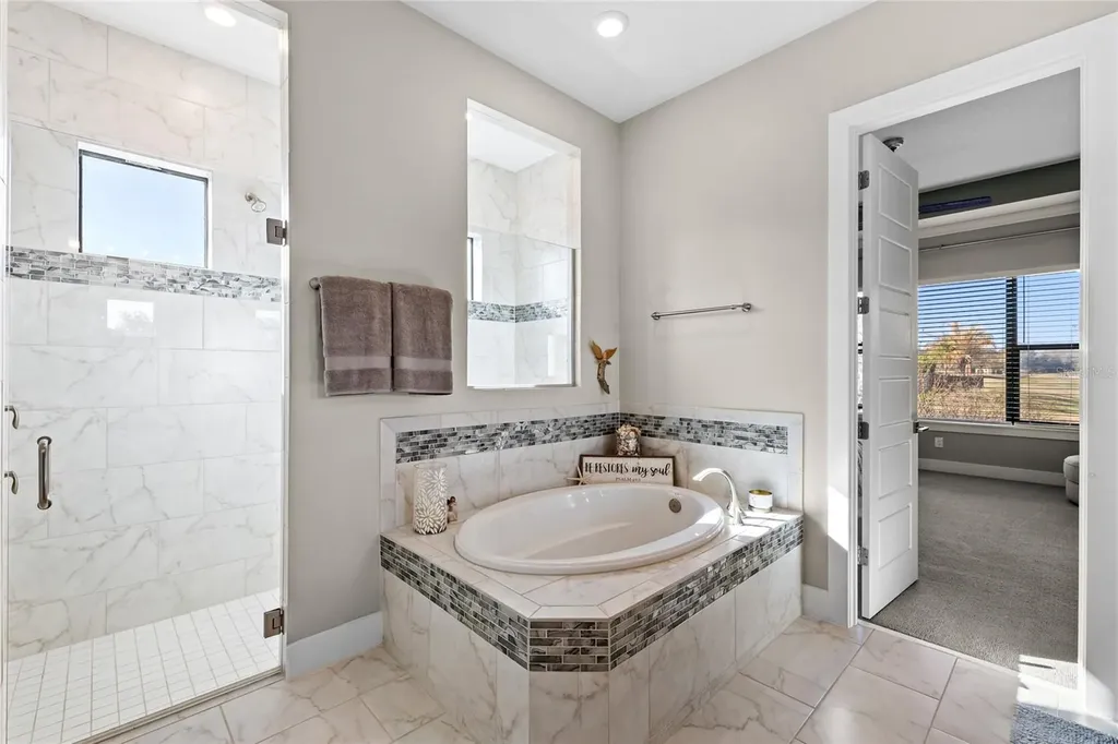 25620 Grandview Pointe Sorrento FL 32776
