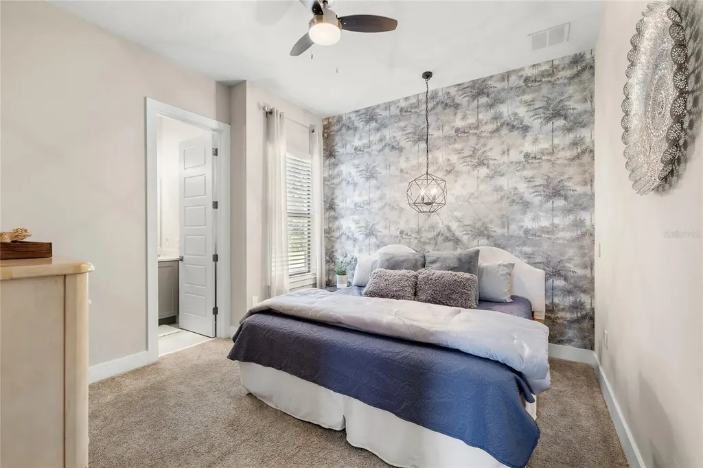 25620 Grandview Pointe Sorrento FL 32776