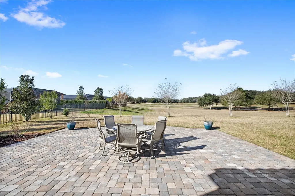 25620 Grandview Pointe Sorrento FL 32776