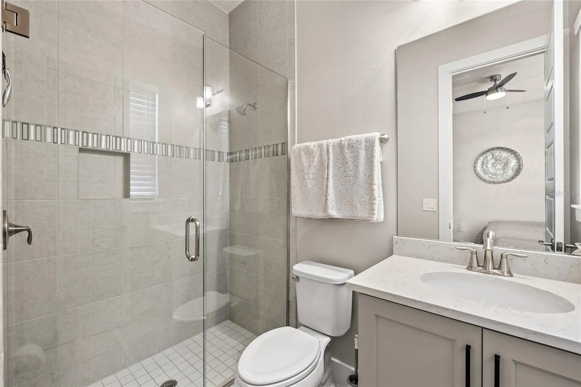25620 Grandview Pointe Sorrento FL 32776