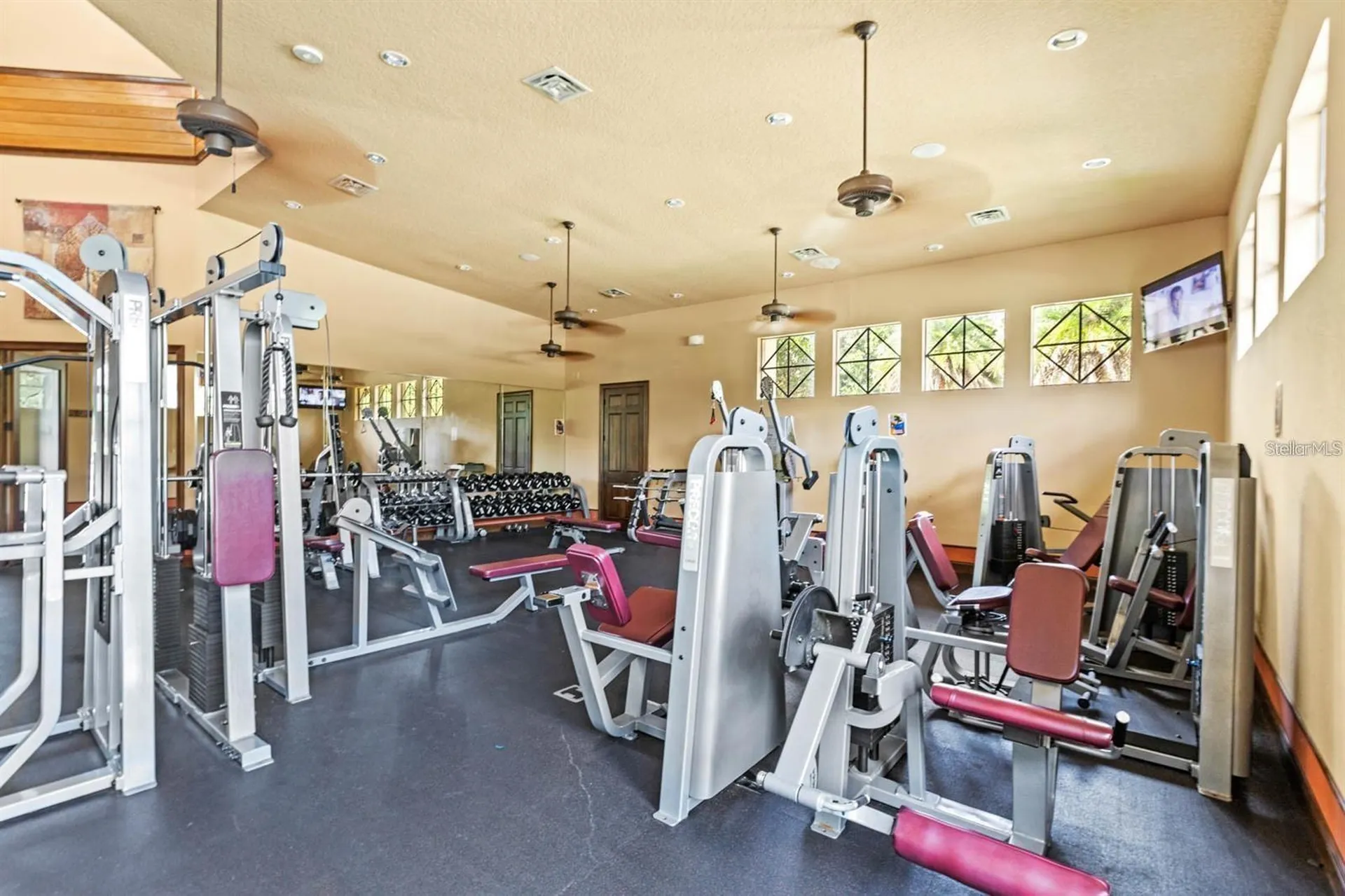 25620 Grandview Pointe Sorrento FL 32776