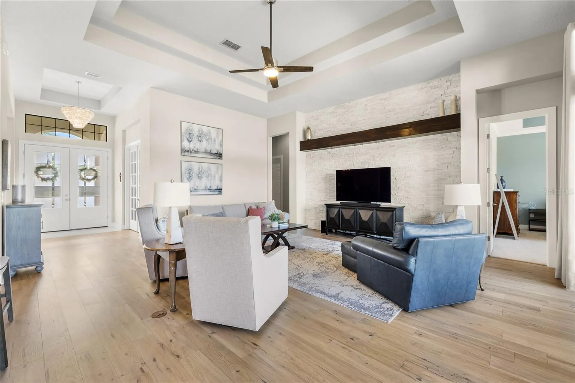 25620 Grandview Pointe Sorrento FL 32776