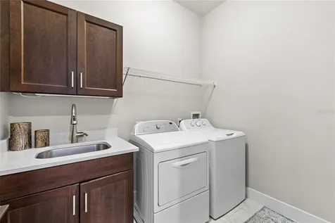 25620 Grandview Pointe Sorrento FL 32776