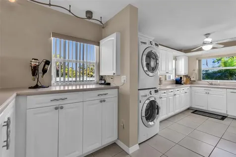 4704 Independence Drive Bradenton FL 34210