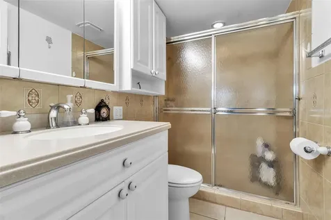 4704 Independence Drive Bradenton FL 34210