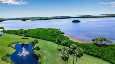 4704 Independence Drive Bradenton FL 34210