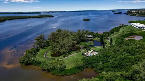 4704 Independence Drive Bradenton FL 34210