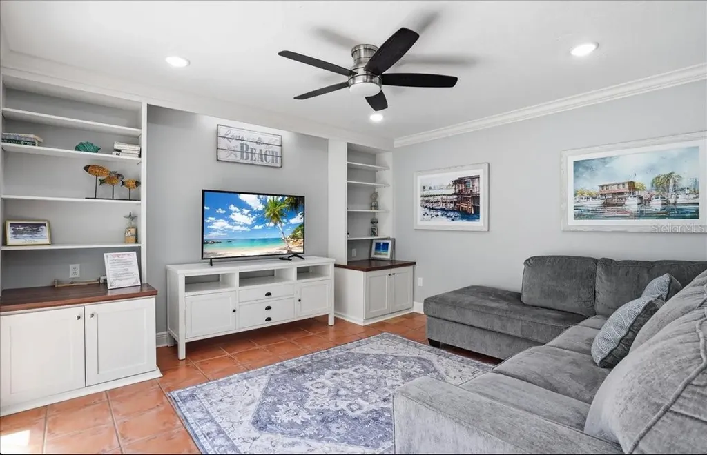 1325 Gulf Drive N Bradenton Beach FL 34217