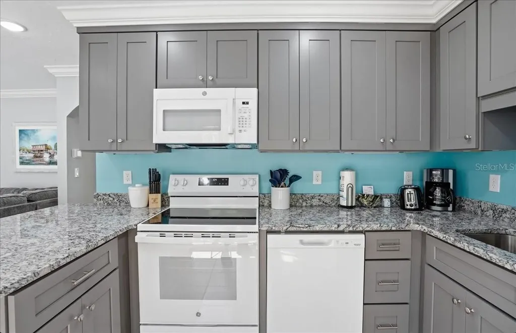 1325 Gulf Drive N Bradenton Beach FL 34217