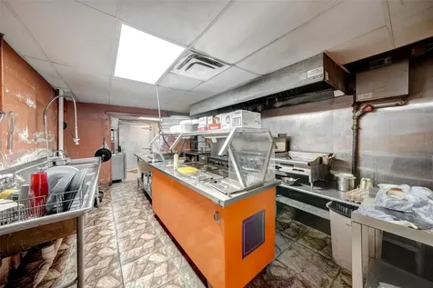 5202 N Nebraska Avenue E Tampa FL 33603