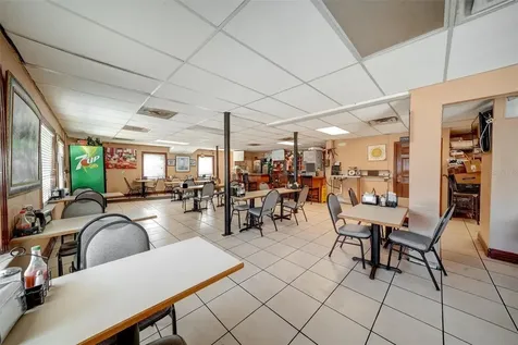 5202 N Nebraska Avenue E Tampa FL 33603