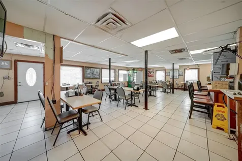 5202 N Nebraska Avenue E Tampa FL 33603