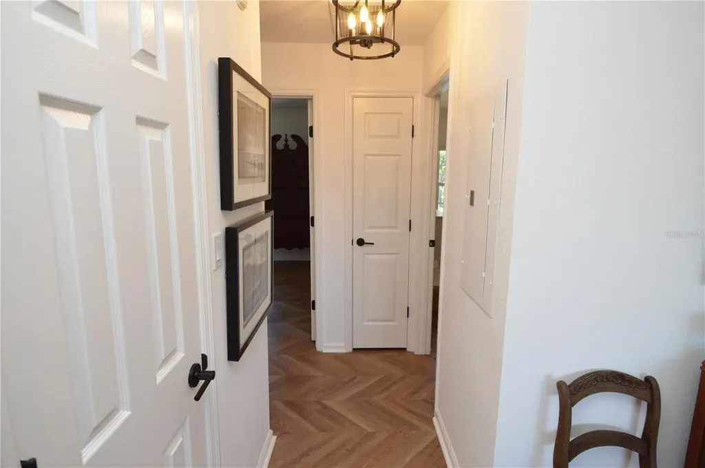 5048 Beach Drive SE St Petersburg FL 33705