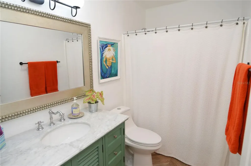 5048 Beach Drive SE St Petersburg FL 33705