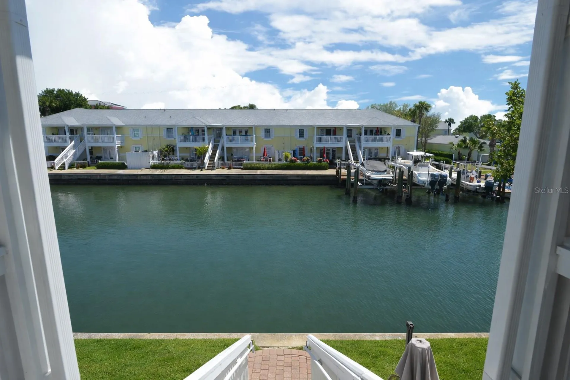 5048 Beach Drive SE St Petersburg FL 33705
